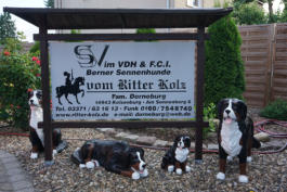 Unser Eingangsschild zum Hof 